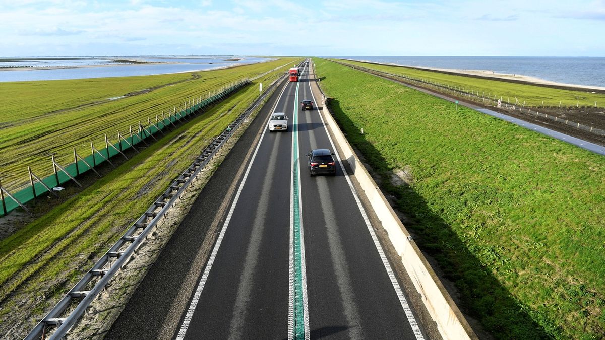 Nizozemsko kvůli emisím sníží rychlostní limit na 100 km/h